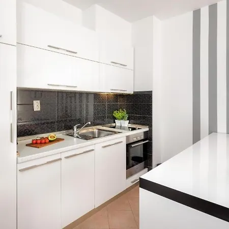 Apartment Good Life *